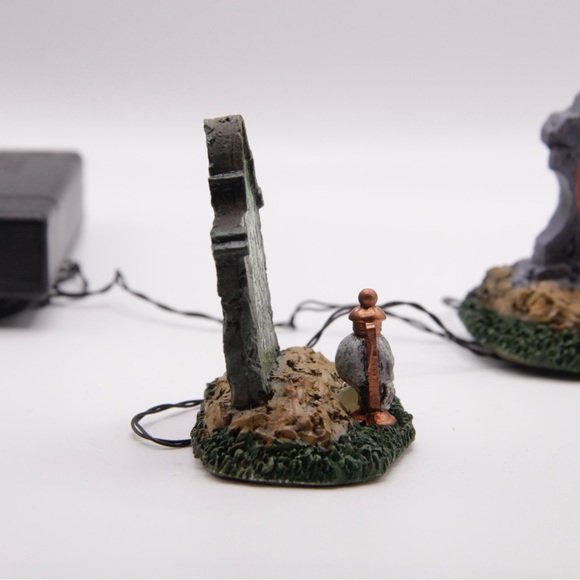 Lemax Spooky Town Halloween Backlit Tombstones Accessories Tested Works Retired - Picture 11 of 15